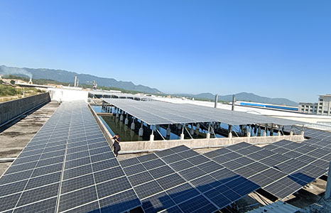 Фотоэлектрические, солнечные, инверторные, INVT, подключенные к сети, промышленные и коммерческие фо Сборная строительная промышленная база Guangdong AOSTEEL Construction Co., Ltd. использует световые ресурсы на крыше для строительства промышленной и коммерческой фотоэлектрической электростанции мощн